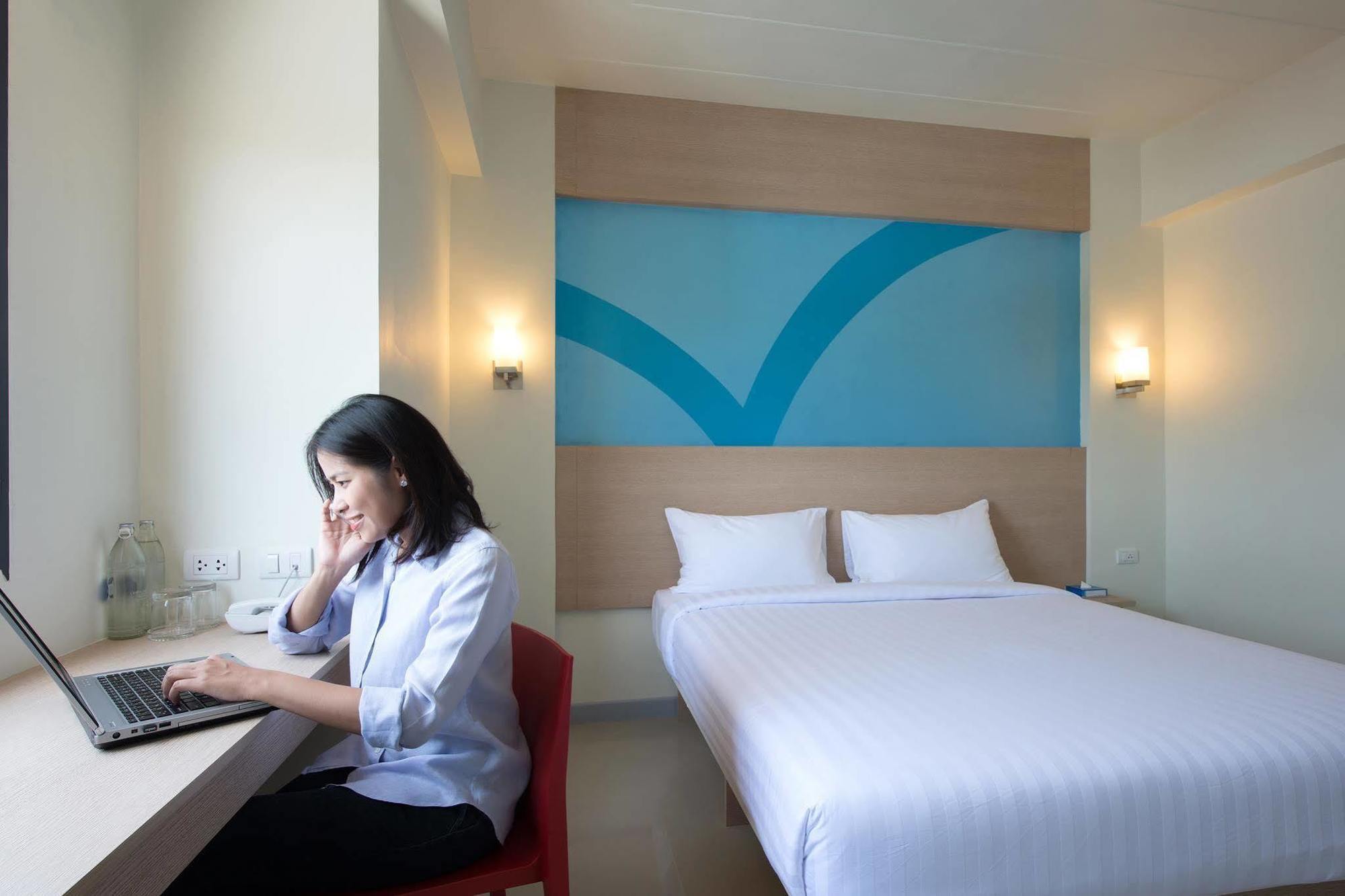 Hop Inn Phuket Kültér fotó